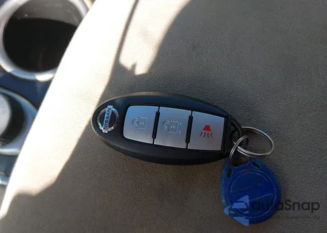 2014 Nissan Pathfinder Hybrid Sv from USA, damaged, VIN 5N1CR2MM3EC635565